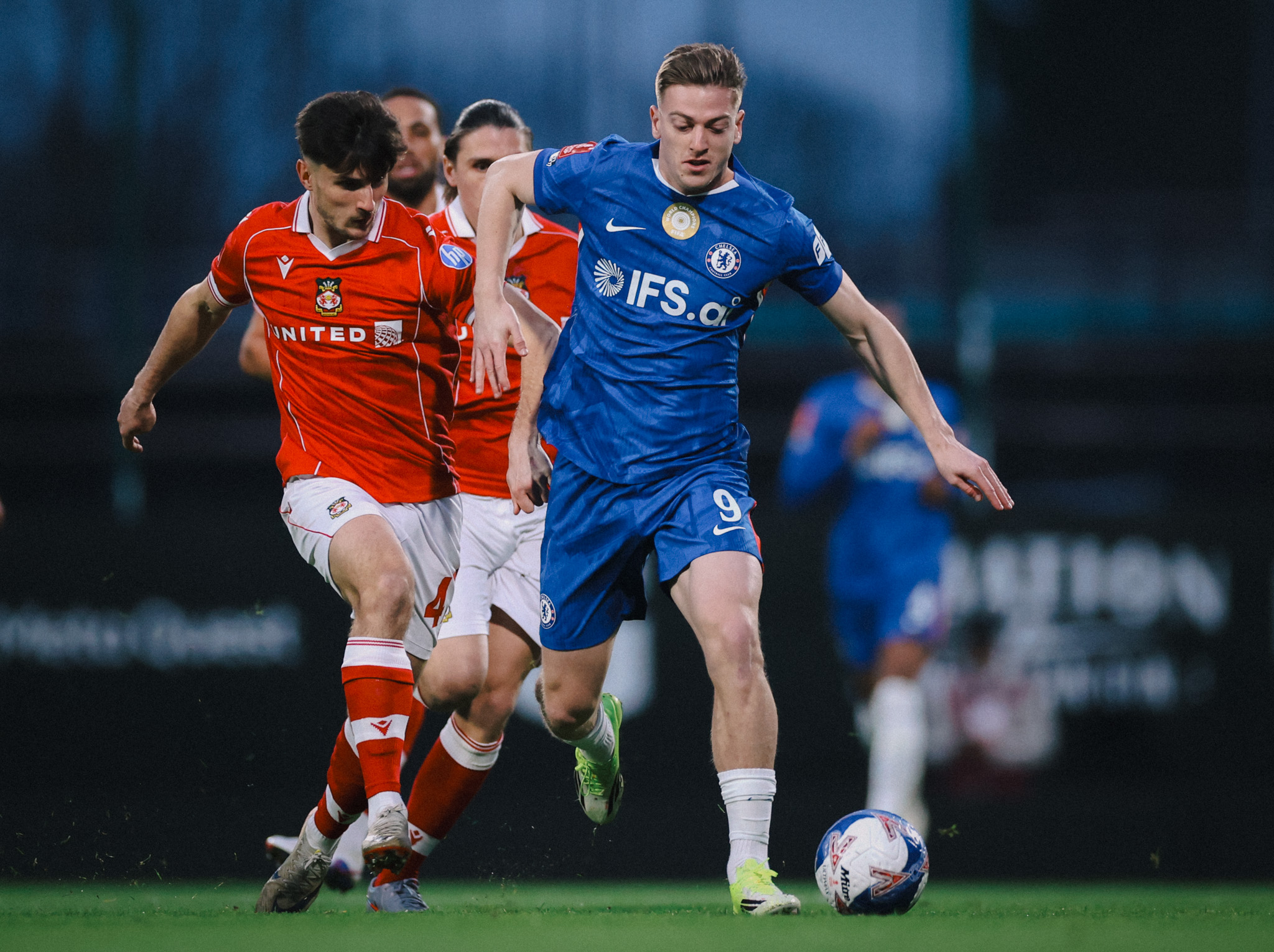 Chelsea keen to splurge on goalkeeper with third-highest save percentage | Premier League 2025-26